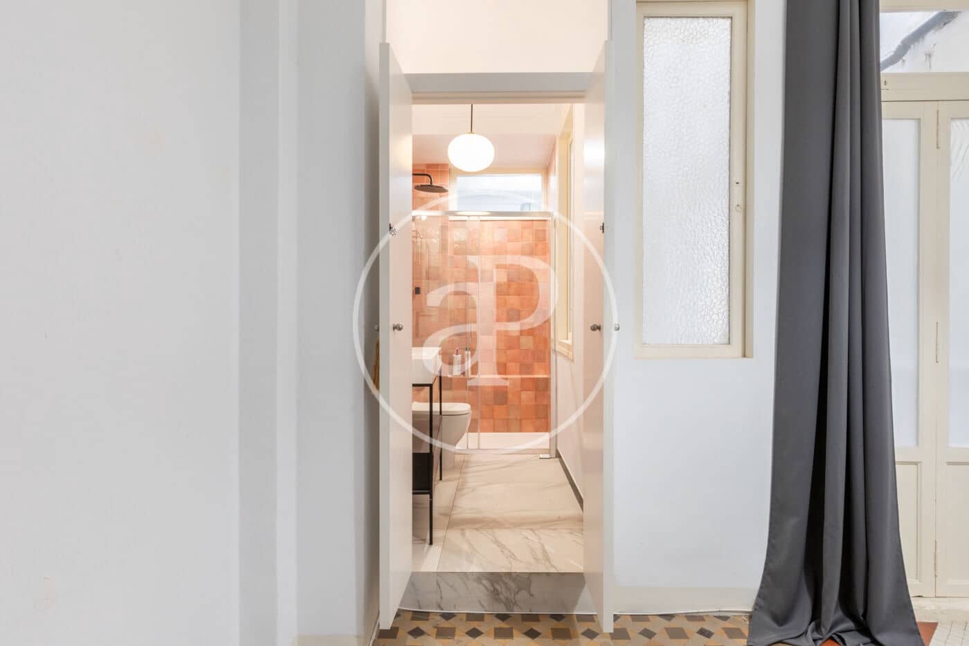 2 soverom Leilighet til leie i Valencia by - € 1 600 (Ref: 9611618)