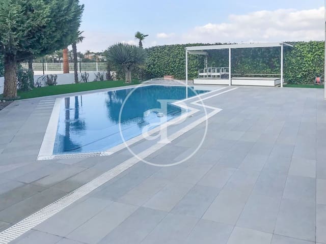 3 soverom Villa til salgs i Bétera med svømmebasseng - € 1 450 000 (Ref: 9611619)