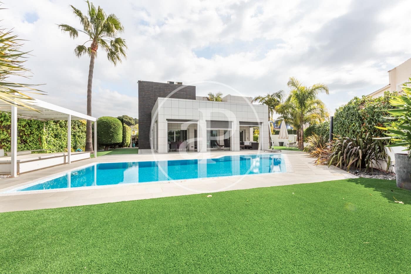 3 Zimmer Villa zu verkaufen in Betera mit Pool - 1.450.000 € (Ref: 9611619)