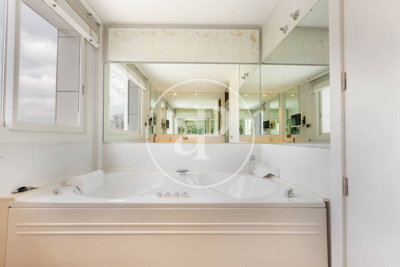 3 Zimmer Villa zu verkaufen in Betera mit Pool - 1.450.000 € (Ref: 9611619)