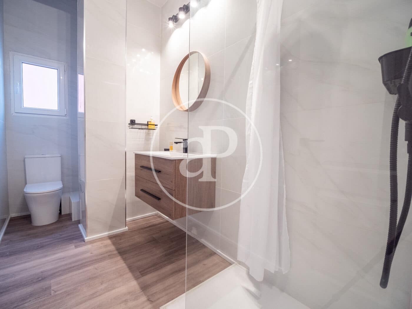 3 makuuhuone Huoneisto vuokrattavana paikassa Valencia kaupunki - 1 650 € (Ref: 9616175)