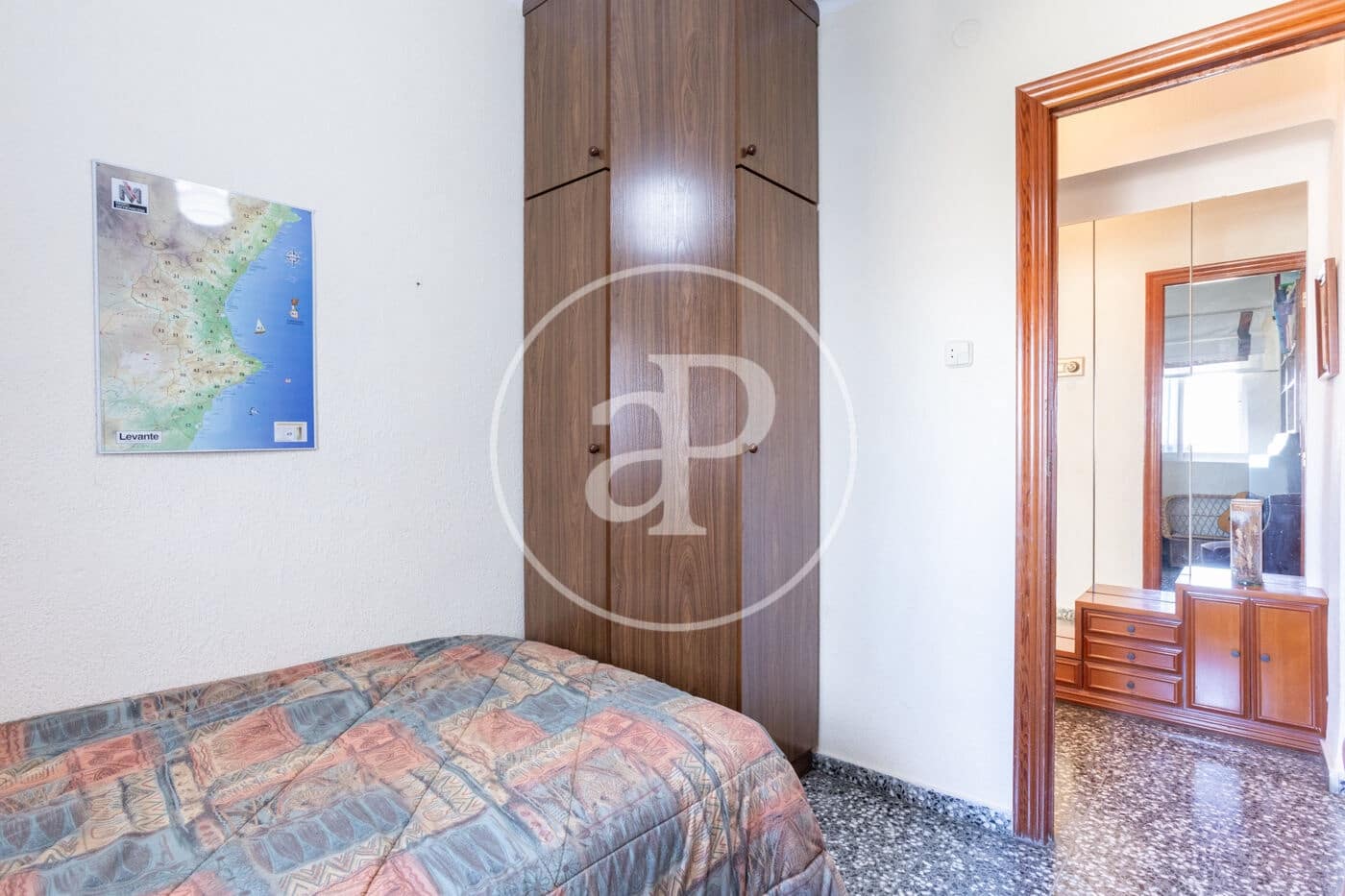 3 sovrum Lägenhet till salu i Valencia stad - 275 000 € (Ref: 9616177)