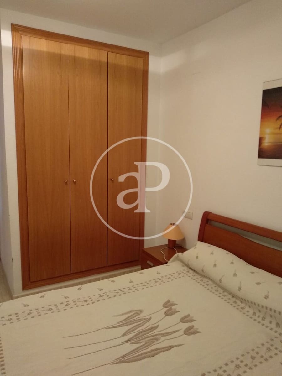 2 bedroom Apartment for sale in Oropesa  with pool - € 125,000 (Ref: 9616178)