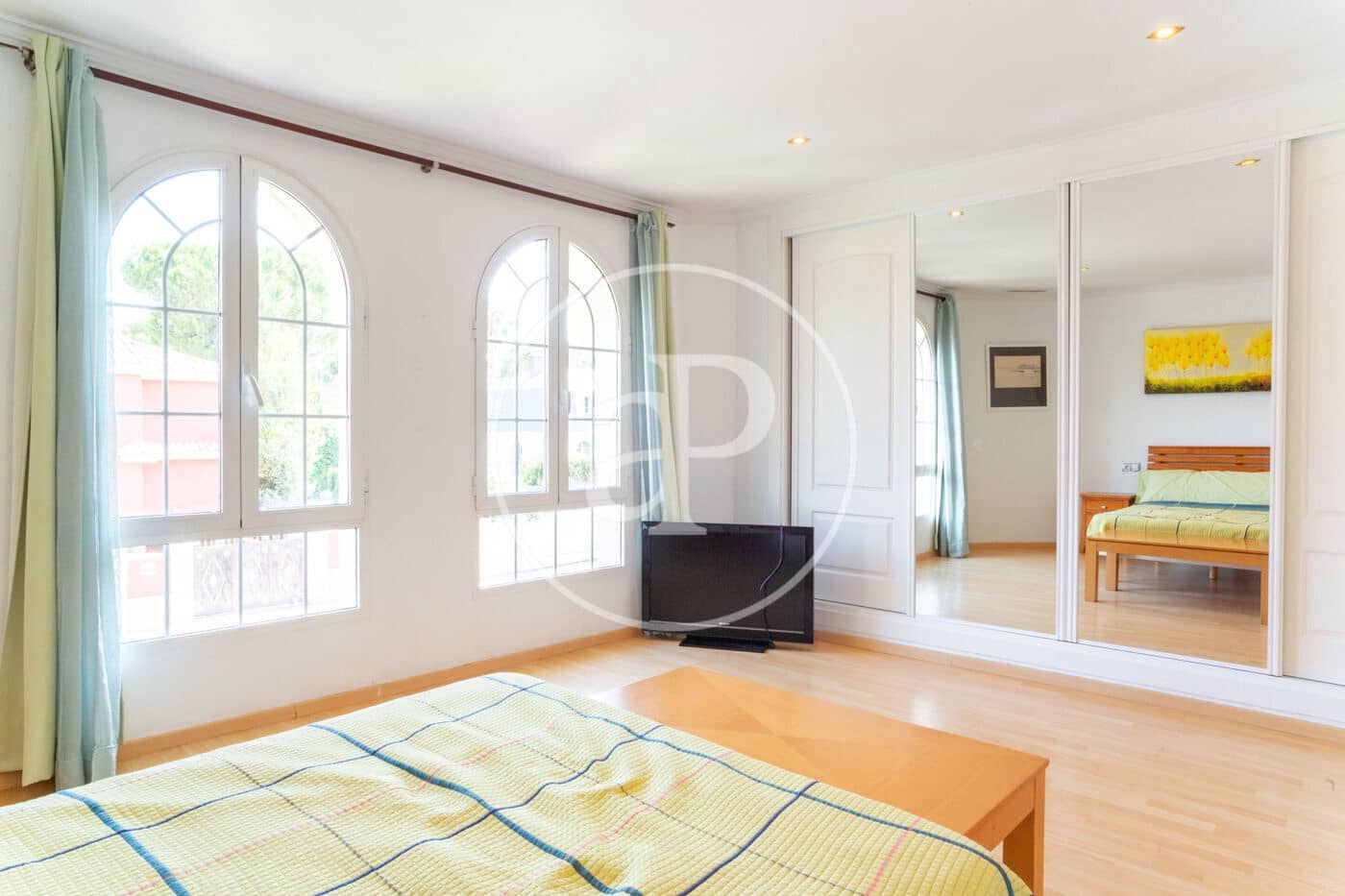 4 makuuhuone Huvila myytävänä paikassa L'Eliana mukana uima-altaan - 1 200 000 € (Ref: 9616179)