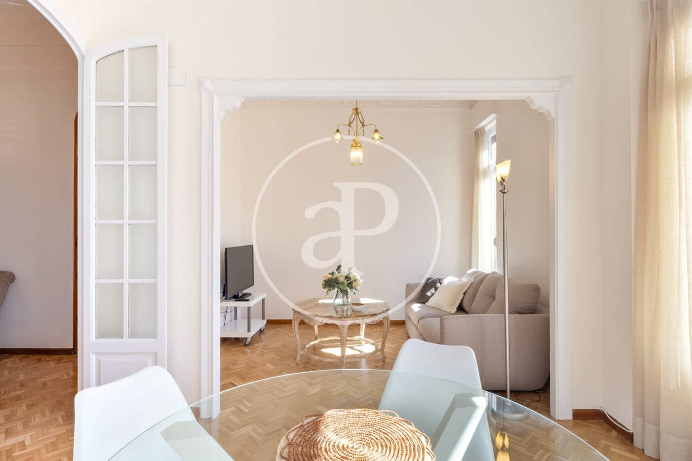 3 soverom Leilighet til leie i Valencia by - € 2 500 (Ref: 9619600)