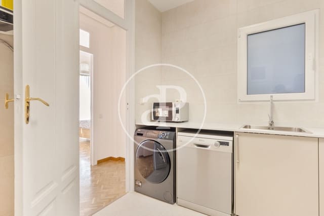 3 sypialnia Apartament do wynajęcia w La Gran Via, Miasto Walencja - 2 500 € (Ref: 9619600)