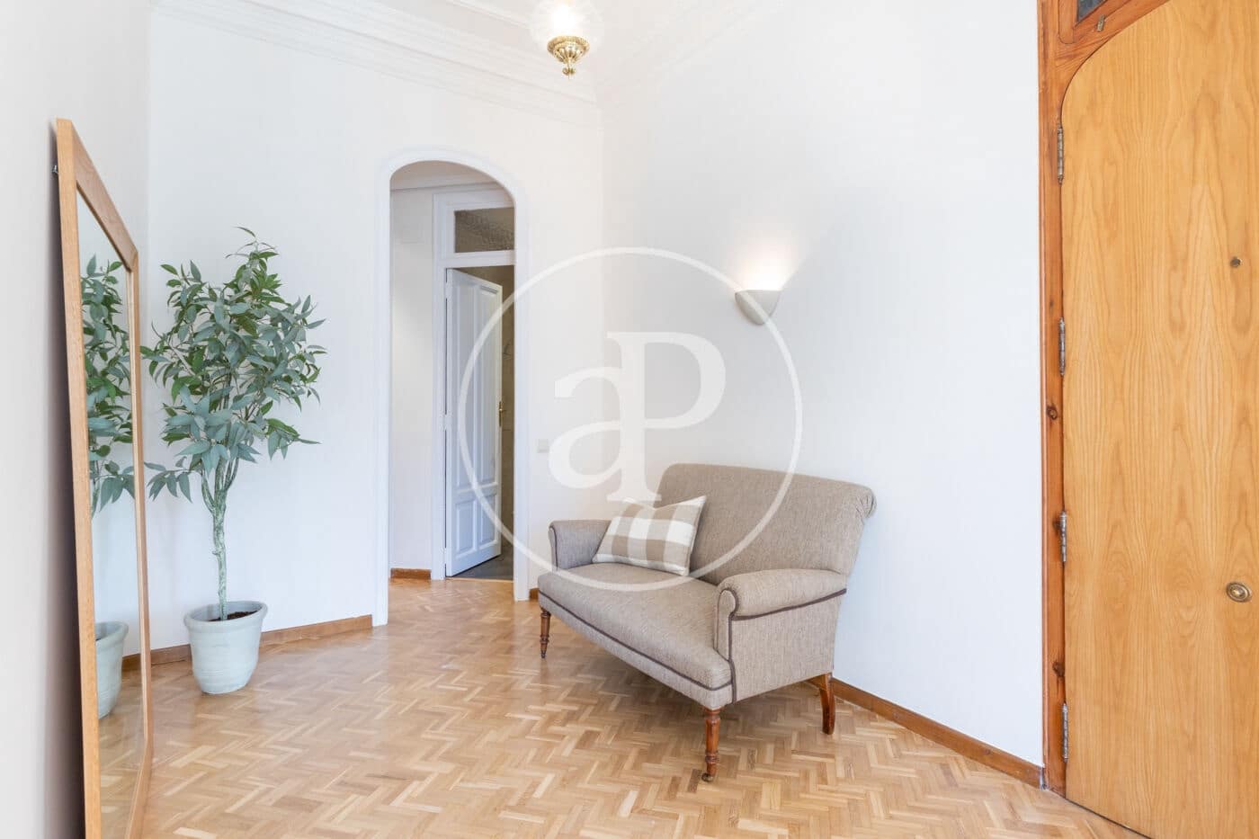 3 soverom Leilighet til leie i Valencia by - € 2 500 (Ref: 9619600)