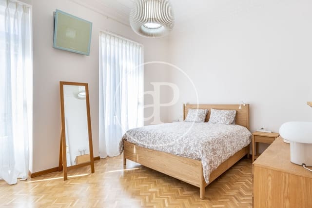 3 sypialnia Apartament do wynajęcia w La Gran Via, Miasto Walencja - 2 500 € (Ref: 9619600)
