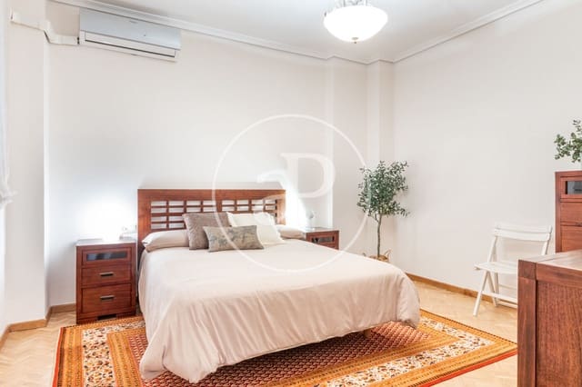 3 sypialnia Apartament do wynajęcia w La Gran Via, Miasto Walencja - 2 500 € (Ref: 9619600)