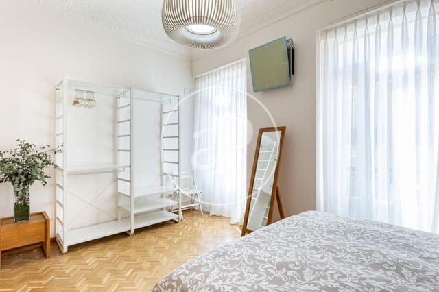 3 sypialnia Apartament do wynajęcia w La Gran Via, Miasto Walencja - 2 500 € (Ref: 9619600)