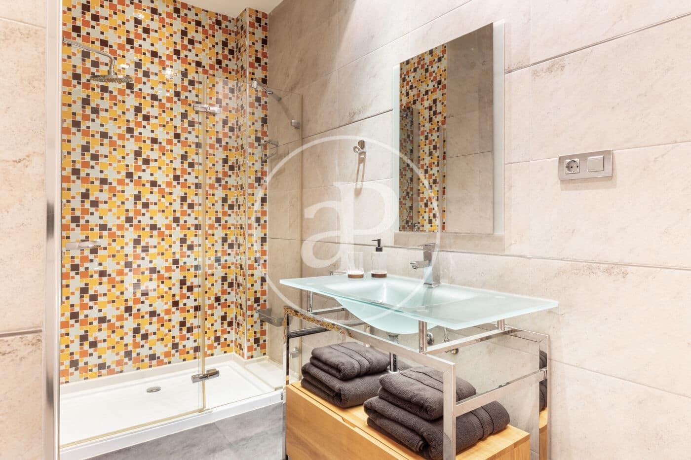 3 soverom Leilighet til leie i Valencia by - € 2 500 (Ref: 9619600)