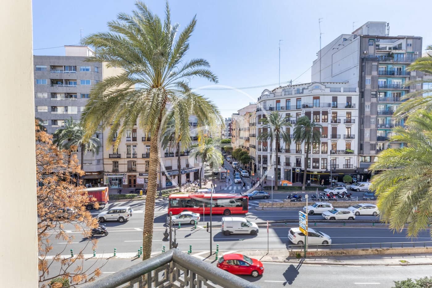 3 soverom Leilighet til leie i Valencia by - € 2 500 (Ref: 9619600)