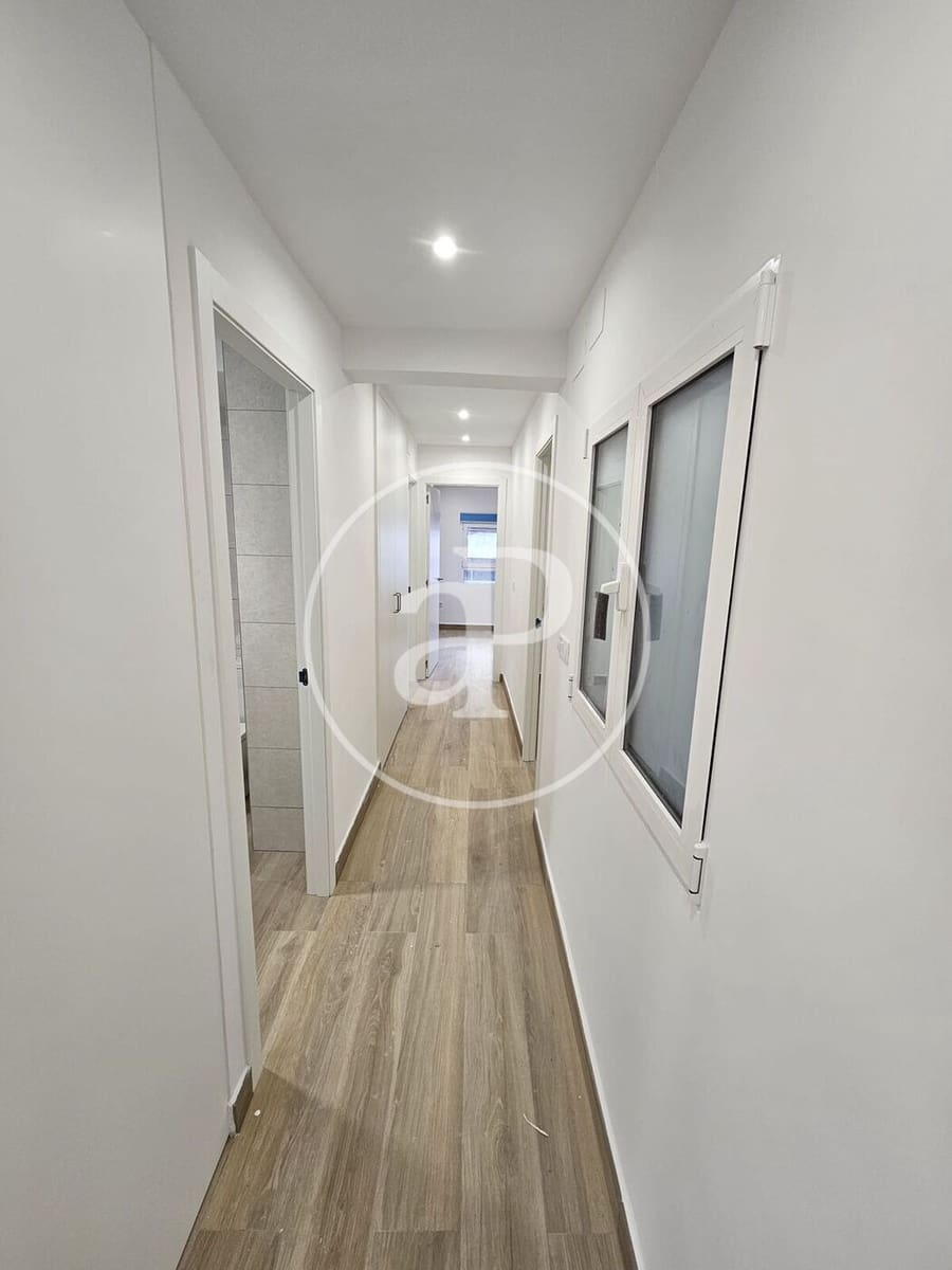 3 bedroom Apartment for rent in Valencia city - € 1,500 (Ref: 9625956)