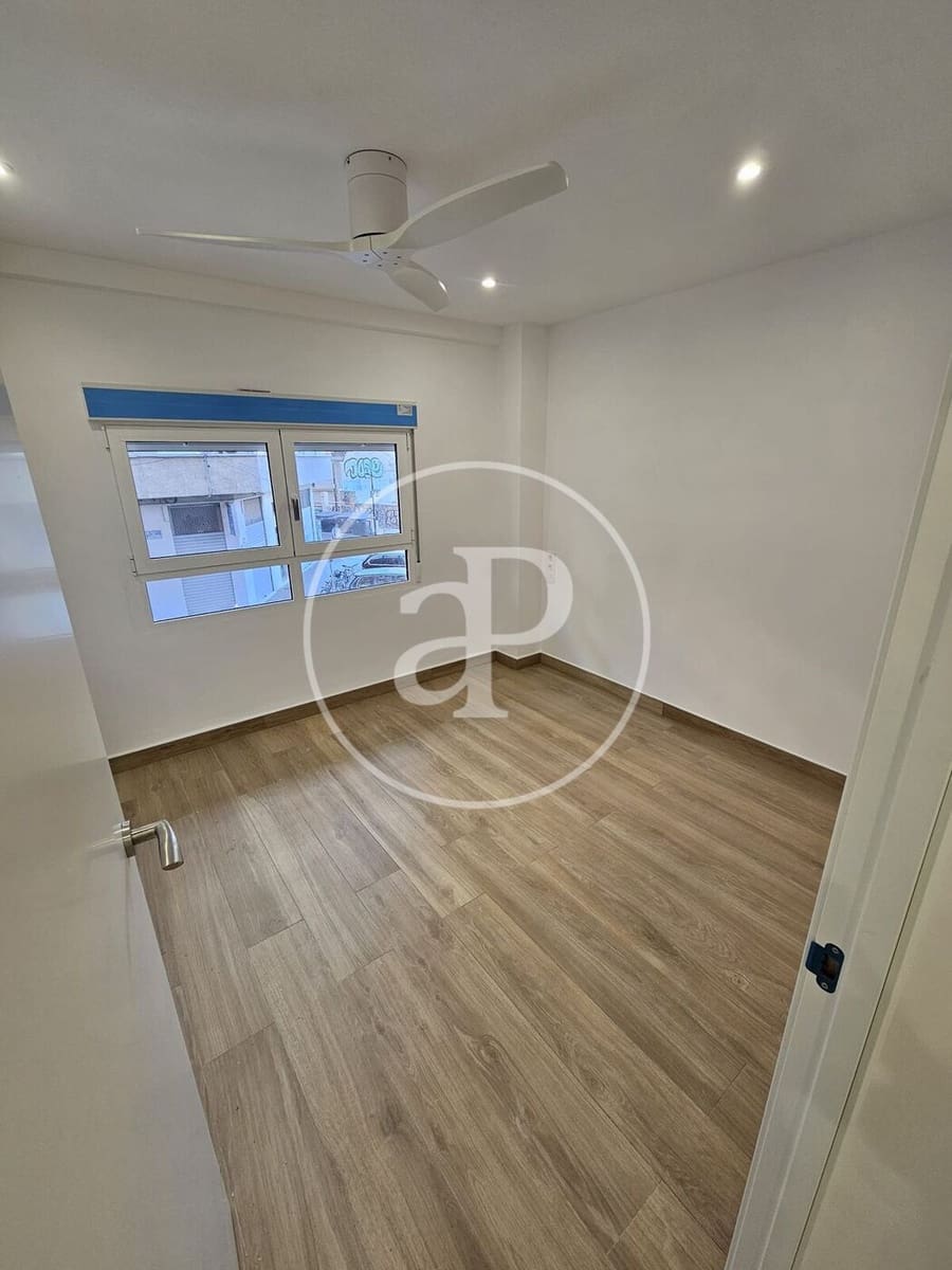 3 bedroom Apartment for rent in Valencia city - € 1,500 (Ref: 9625956)