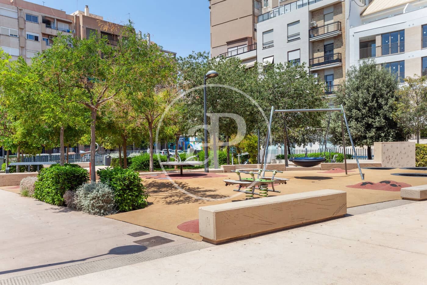 3 bedroom Apartment for rent in Valencia city - € 1,500 (Ref: 9625956)