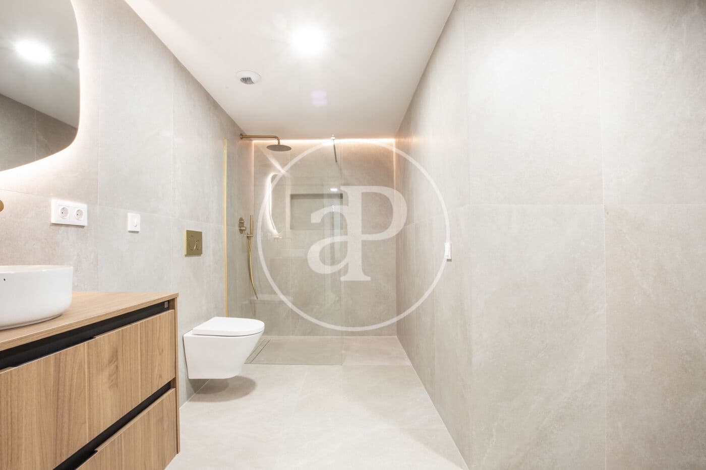 1 sovrum Lägenhet till salu i Valencia stad - 237 500 € (Ref: 9625957)