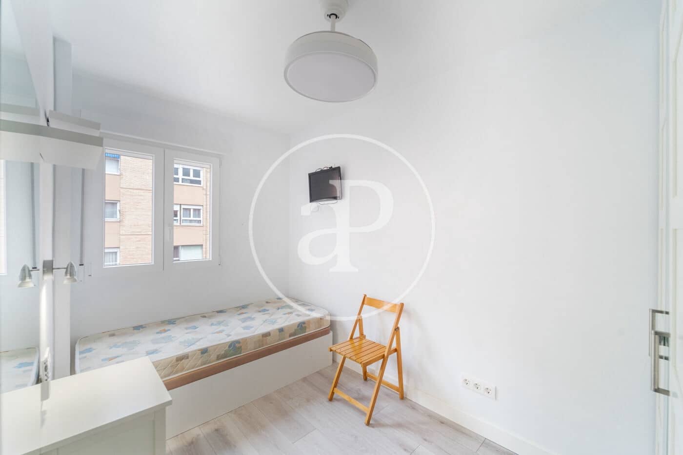 3 bedroom Apartment for sale in Alcoy / Alcoi - € 139,000 (Ref: 9625961)