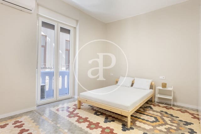 2 slaapkamer Appartement te huur in El Carme, Valencia stad - € 1.600 (Ref: 9627662)