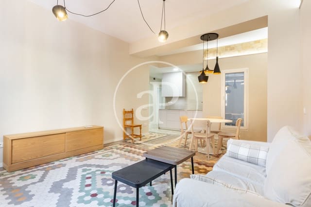 2 slaapkamer Appartement te huur in El Carme, Valencia stad - € 1.600 (Ref: 9627662)