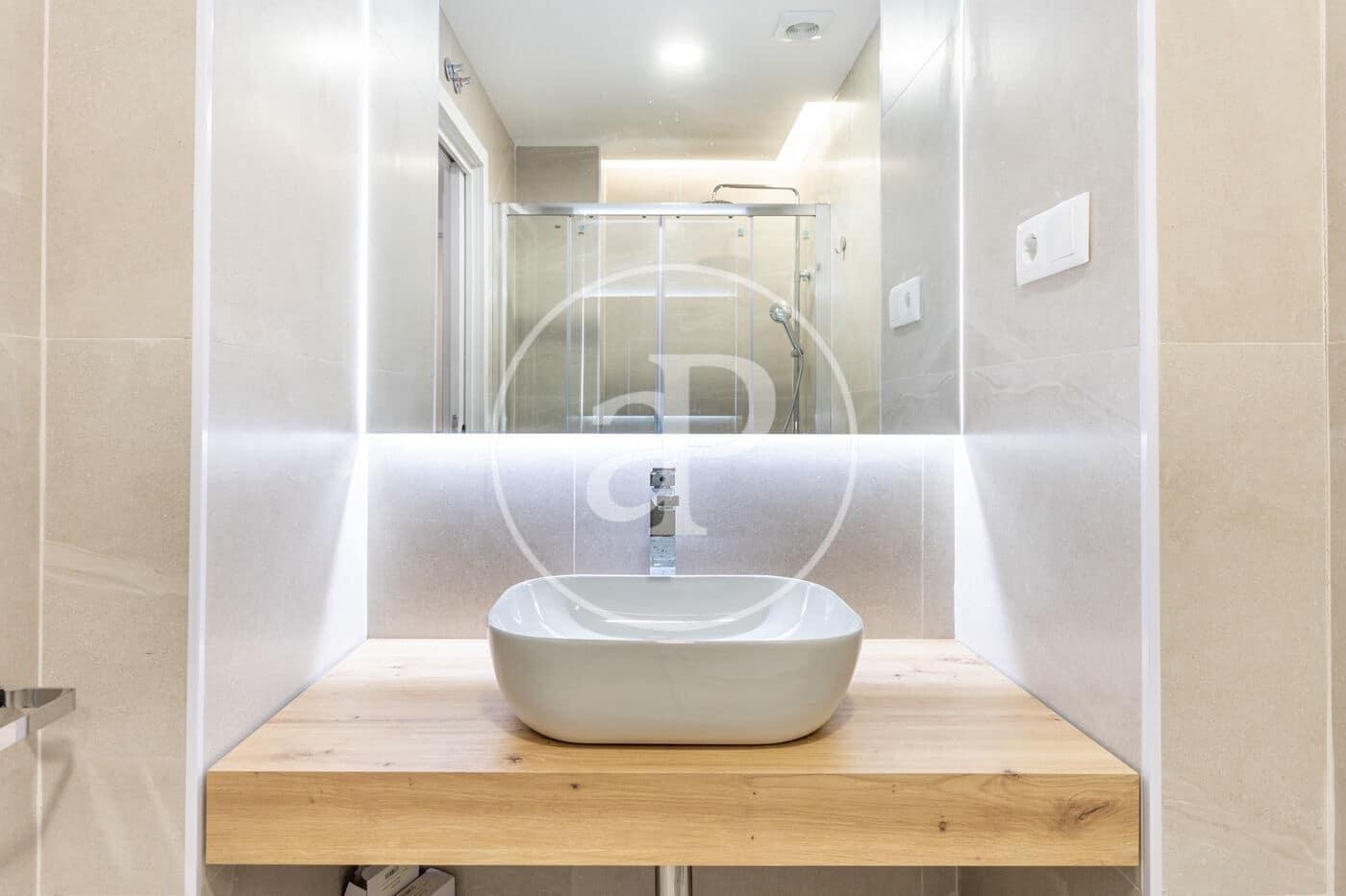 2 slaapkamer Appartement te huur in Valencia stad - € 1.600 (Ref: 9627662)