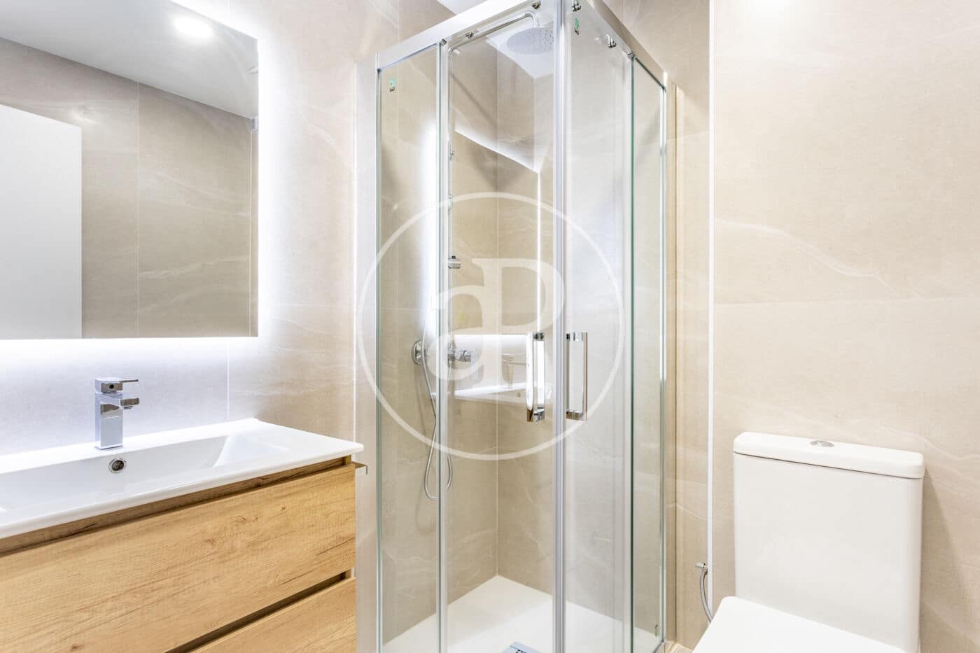 2 slaapkamer Appartement te huur in Valencia stad - € 1.600 (Ref: 9627662)