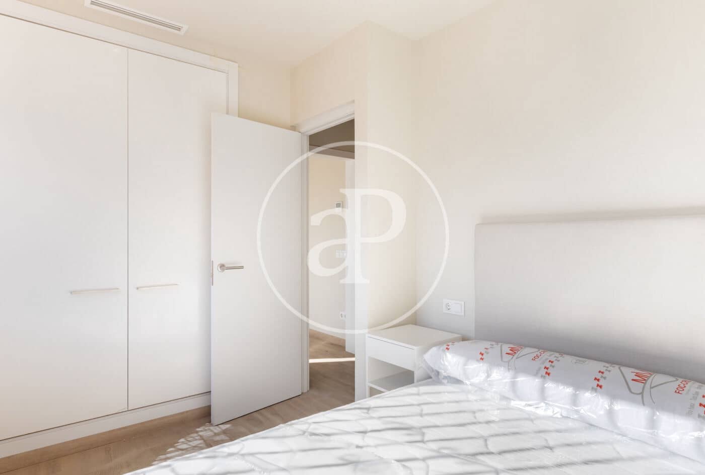 Penthouse de 2 chambres à louer à Valence ville - 1 700 € (Ref: 9627663)