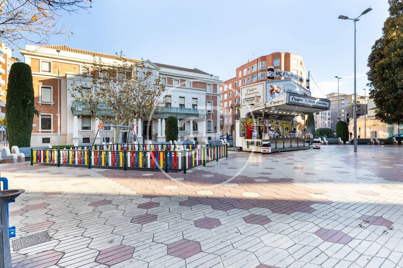 4 sypialnia Willa na sprzedaż w Castello de la Plana z basenem - 352 000 € (Ref: 9627664)