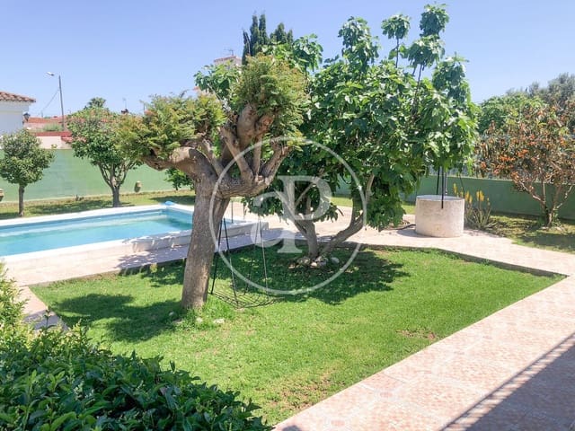 4 sypialnia Willa na sprzedaż w El Grau de Castelló, Castelló de la Plana z basenem - 352 000 € (Ref: 9627664)