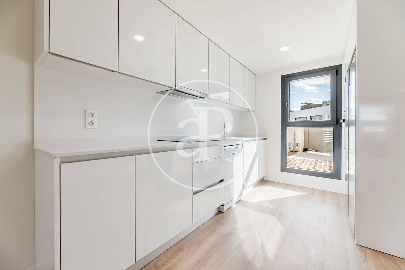 4 soveværelse Lejlighed til leje i San Antonio de Benageber med swimmingpool - € 2.500 (Ref: 9630358)