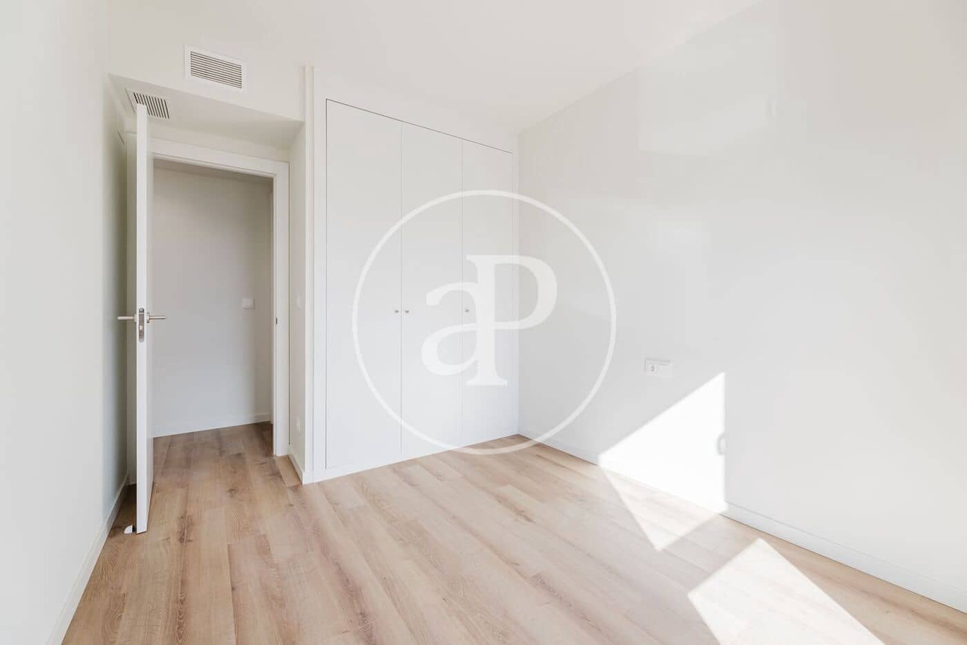 4 soveværelse Lejlighed til leje i San Antonio de Benageber med swimmingpool - € 2.500 (Ref: 9630358)