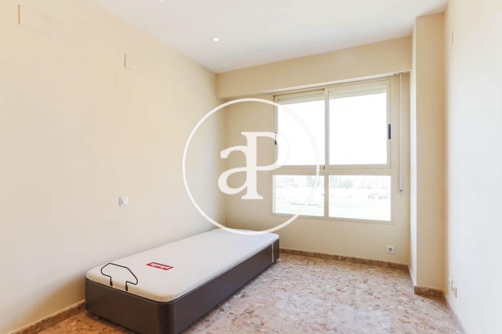 3 slaapkamer Appartement te koop in Valencia stad met zwembad - € 600.000 (Ref: 9630359)