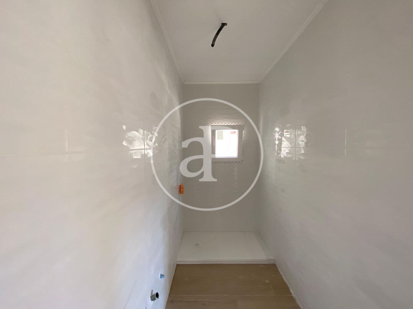 6 makuuhuone Huvila myytävänä paikassa Turis mukana uima-altaan - 360 000 € (Ref: 9630360)