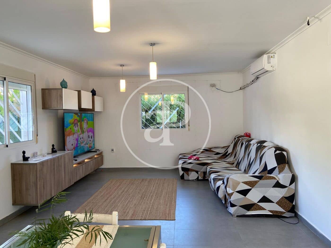 6 makuuhuone Huvila myytävänä paikassa Turis mukana uima-altaan - 360 000 € (Ref: 9630360)