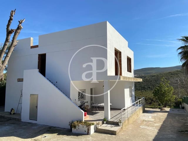 6 makuuhuone Huvila myytävänä paikassa Turís mukana uima-altaan - 360 000 € (Ref: 9630360)