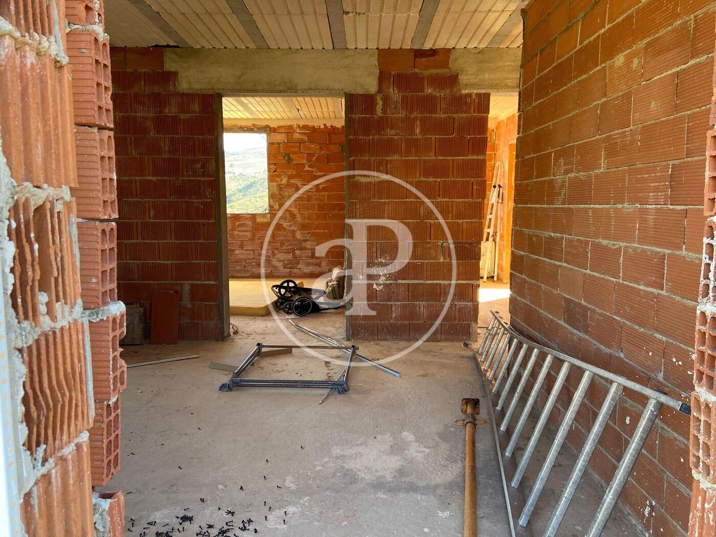 6 makuuhuone Huvila myytävänä paikassa Turis mukana uima-altaan - 360 000 € (Ref: 9630360)