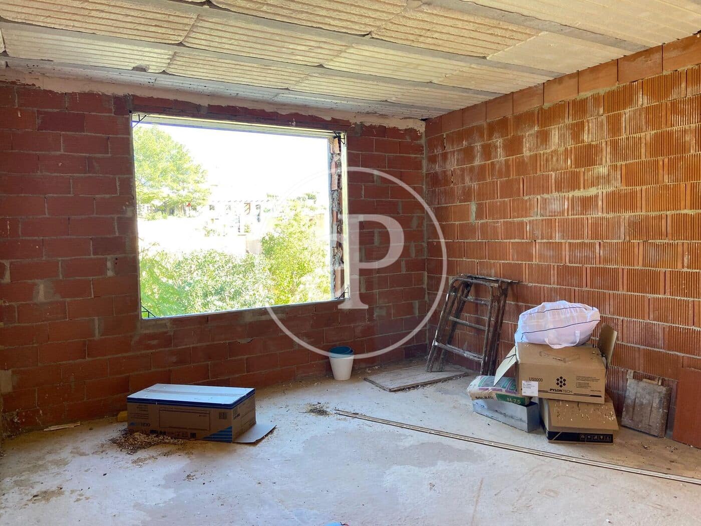 6 makuuhuone Huvila myytävänä paikassa Turis mukana uima-altaan - 360 000 € (Ref: 9630360)