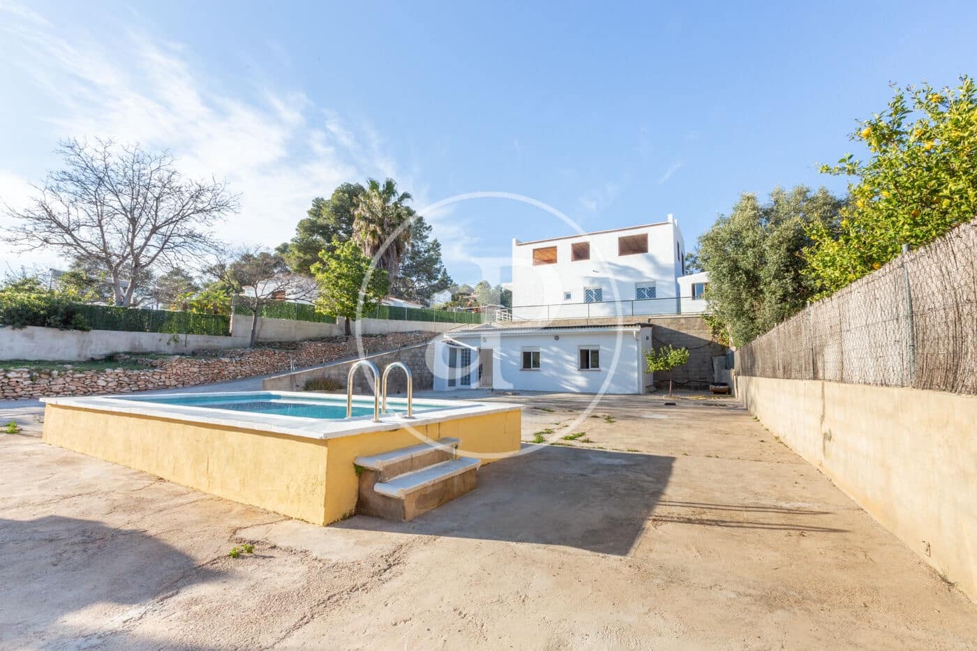 6 bedroom Villa for sale in Turis with pool - € 360,000 (Ref: 9630360)