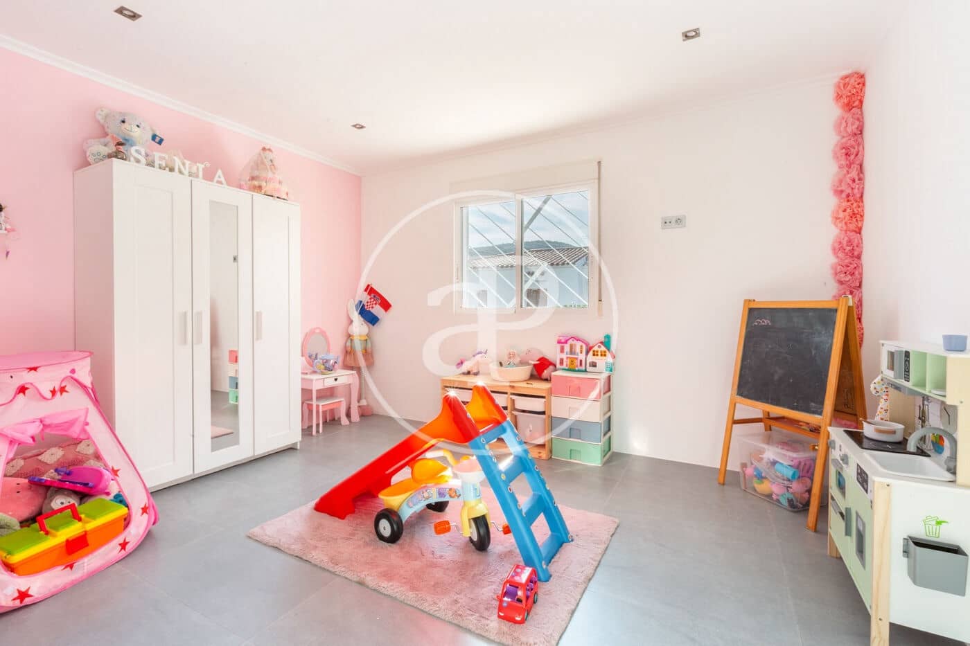 6 bedroom Villa for sale in Turis with pool - € 360,000 (Ref: 9630360)