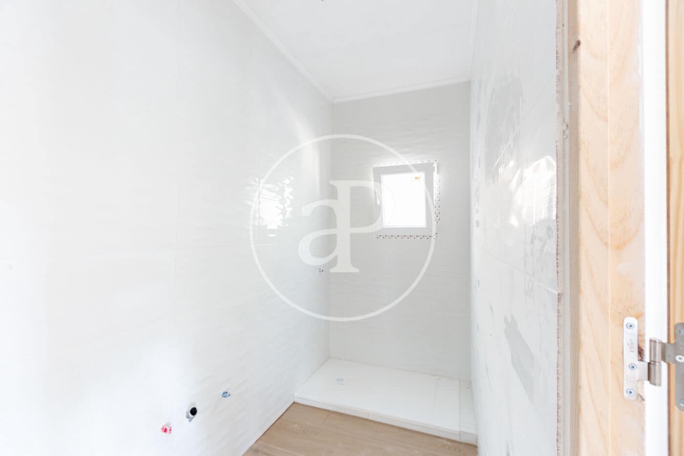 6 bedroom Villa for sale in Turis with pool - € 360,000 (Ref: 9630360)