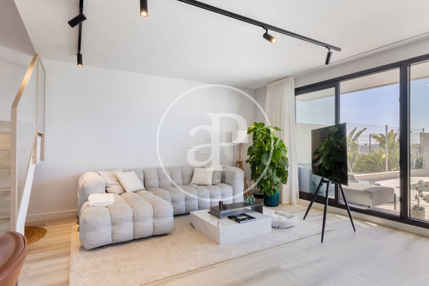 4 bedroom Villa for rent in Betera with pool - € 3,750 (Ref: 9630362)