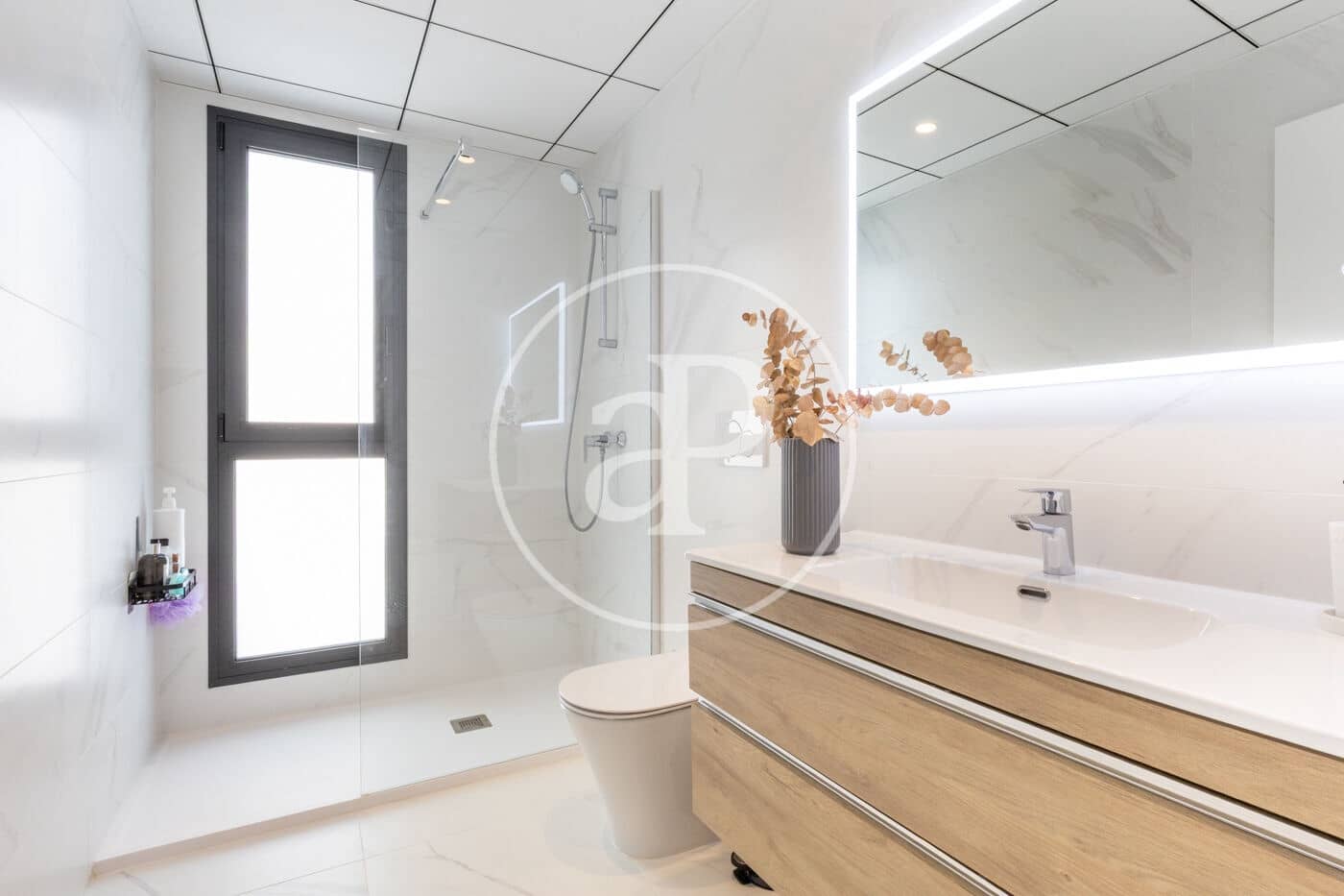 4 bedroom Villa for rent in Betera with pool - € 3,750 (Ref: 9630362)