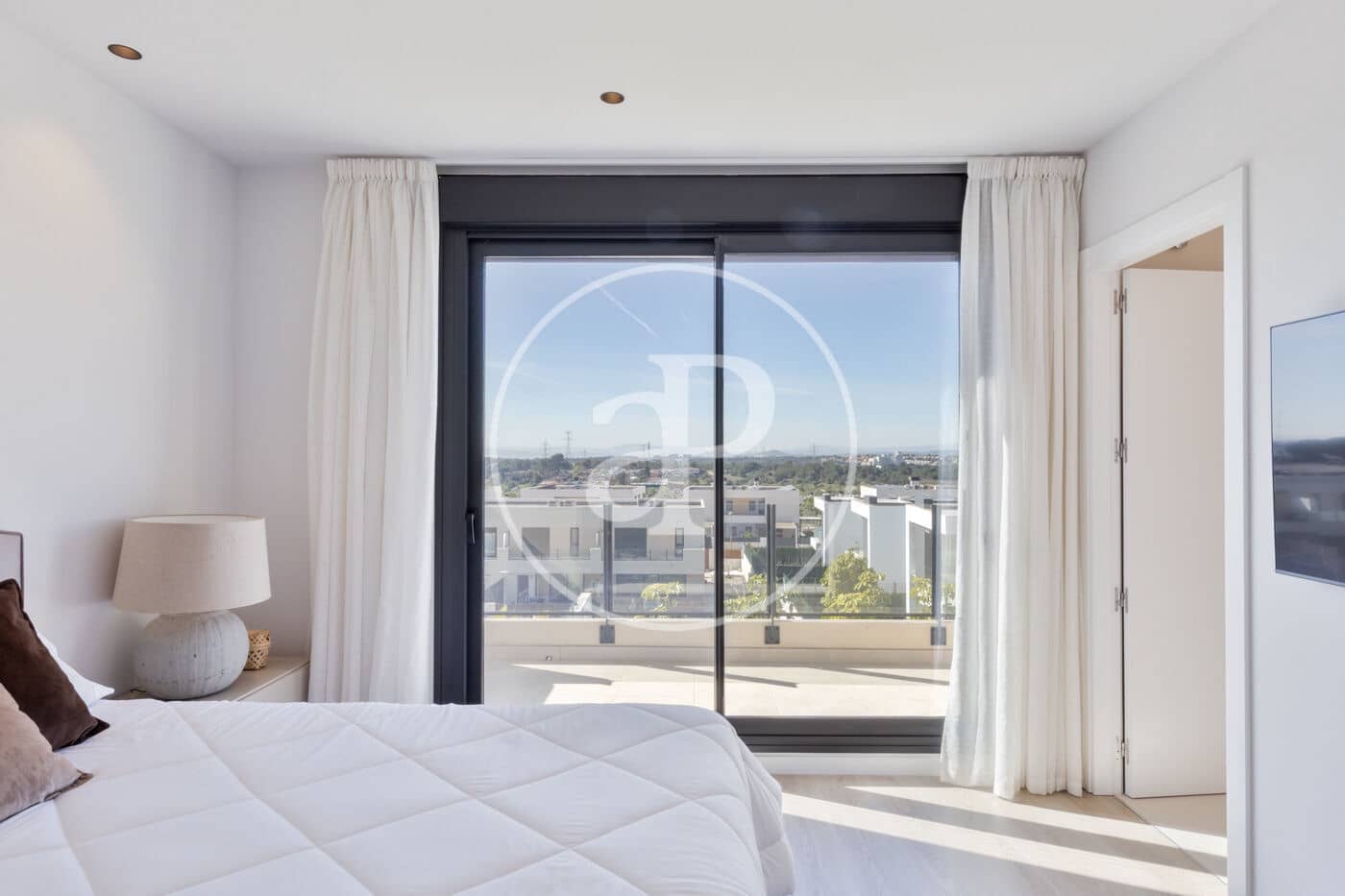 4 bedroom Villa for rent in Betera with pool - € 3,750 (Ref: 9630362)