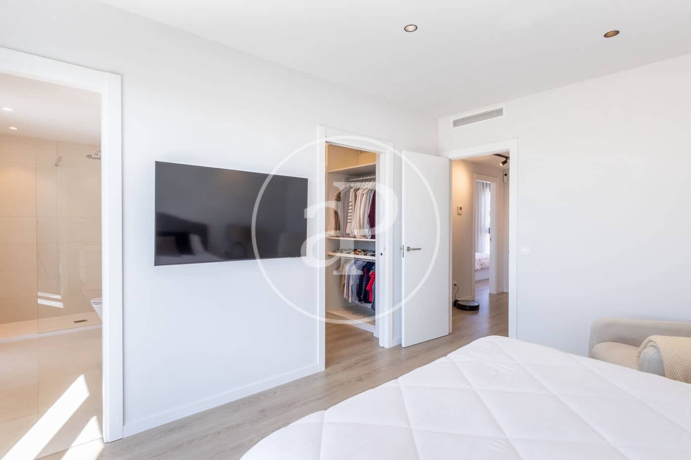 4 bedroom Villa for rent in Betera with pool - € 3,750 (Ref: 9630362)