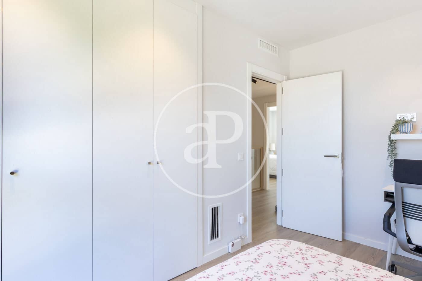 4 bedroom Villa for rent in Betera with pool - € 3,750 (Ref: 9630362)