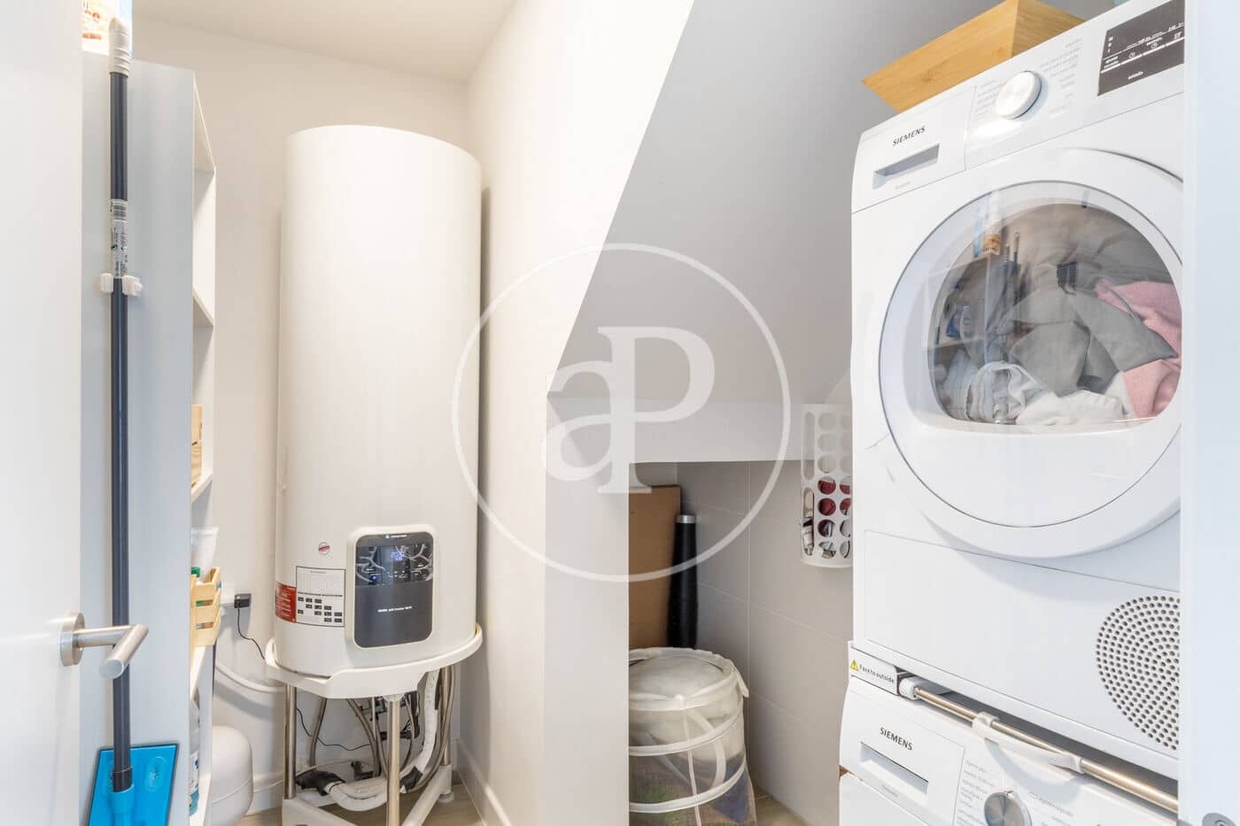 4 bedroom Villa for rent in Betera with pool - € 3,750 (Ref: 9630362)