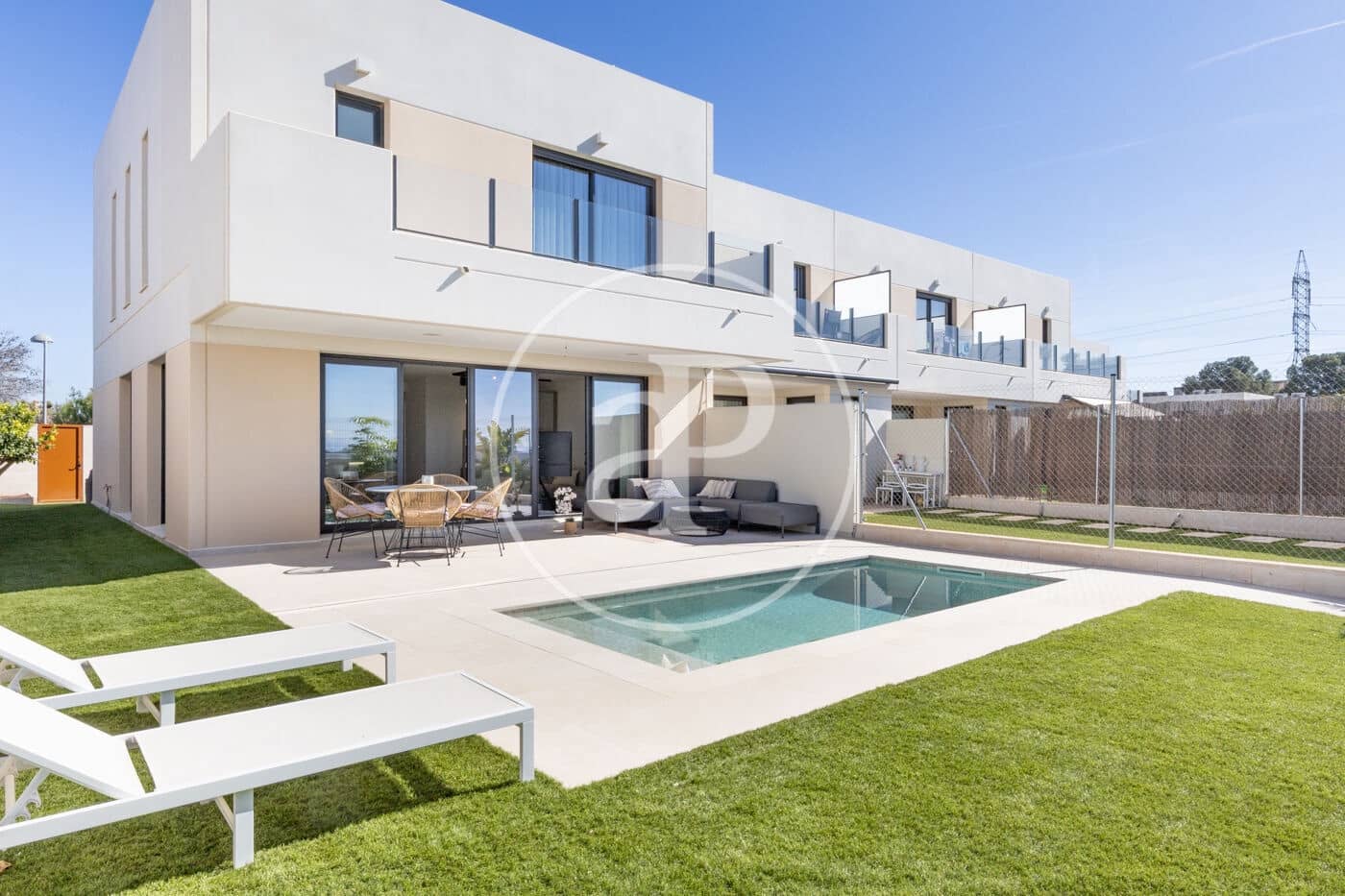 4 bedroom Villa for rent in Betera with pool - € 3,750 (Ref: 9630362)