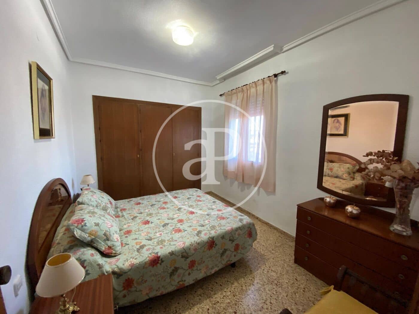 7 makuuhuone Huvila myytävänä paikassa Chiva mukana uima-altaan - 350 000 € (Ref: 9630363)