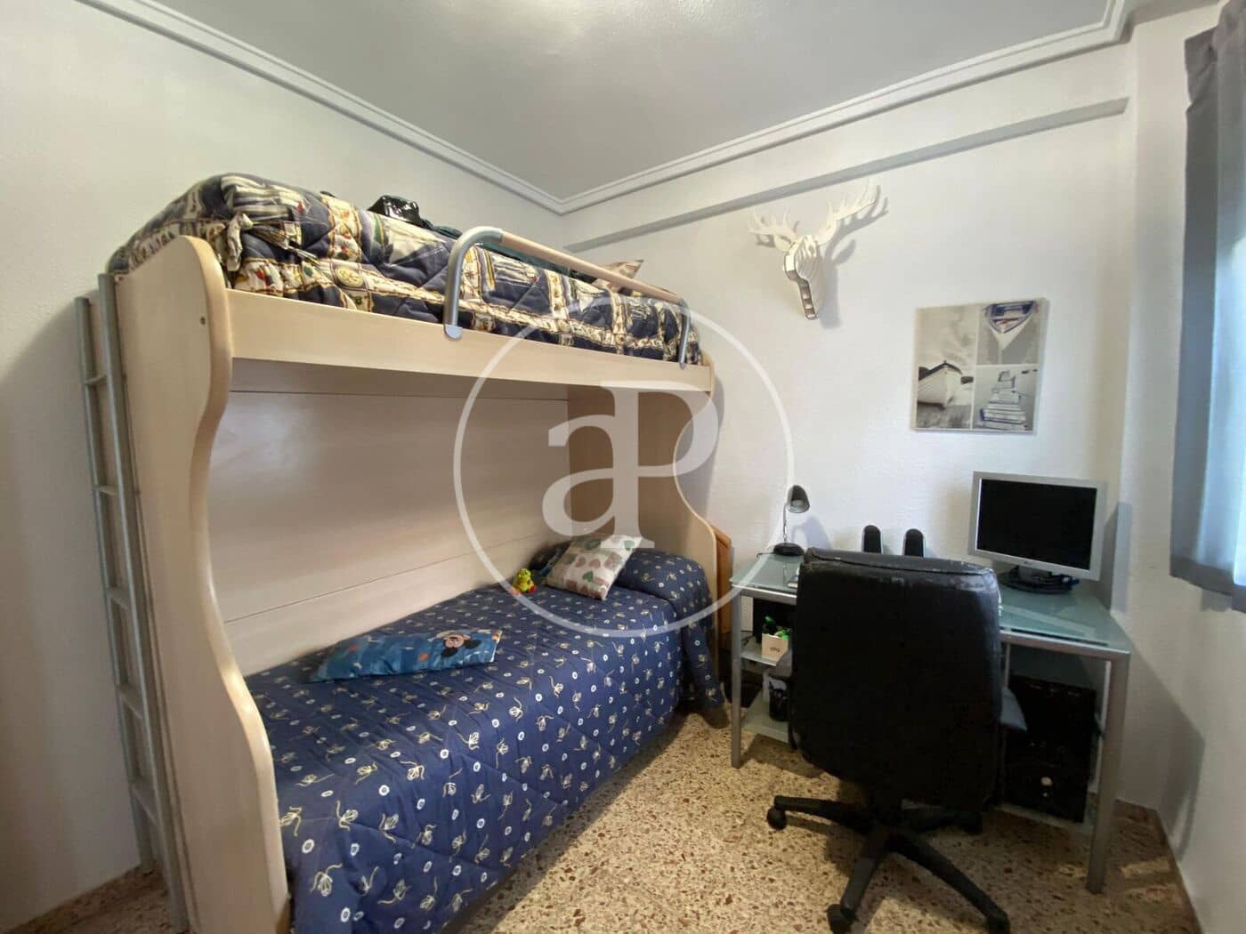 7 makuuhuone Huvila myytävänä paikassa Chiva mukana uima-altaan - 350 000 € (Ref: 9630363)