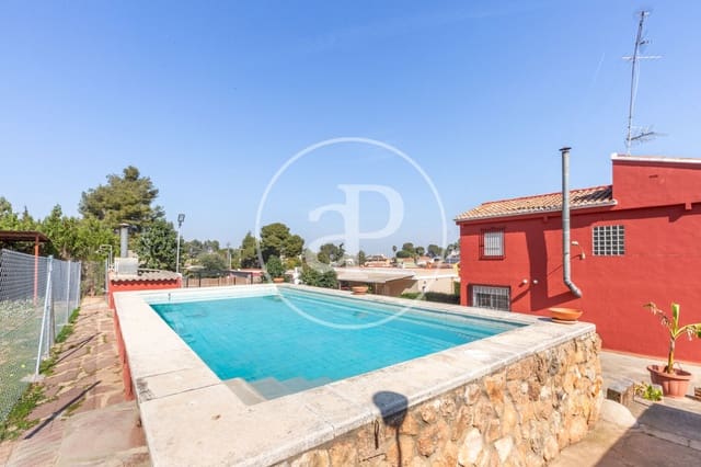7 bedroom Villa for sale in Chiva with pool - € 350,000 (Ref: 9630363)