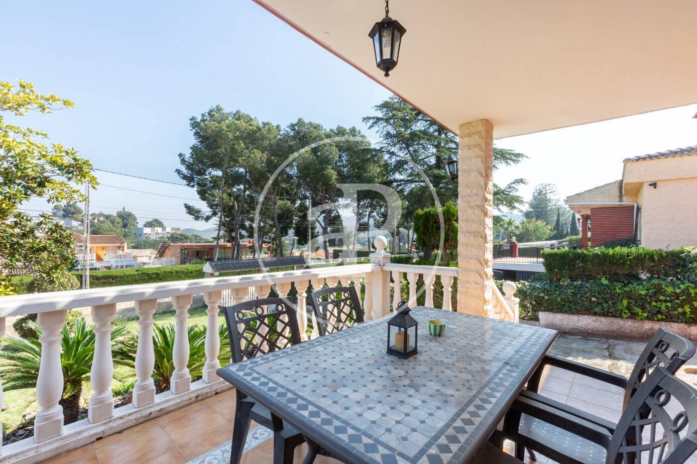 7 bedroom Villa for sale in Chiva with pool - € 350,000 (Ref: 9630363)